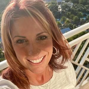 Meet your Posher, Mara